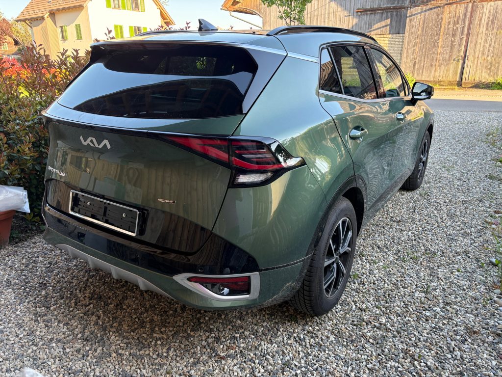 KIA SPORTAGE 1.6 T-GDi GT-Line, Mild-Hybrid Petrol/Electric, Second hand / Used, Automatic - 3