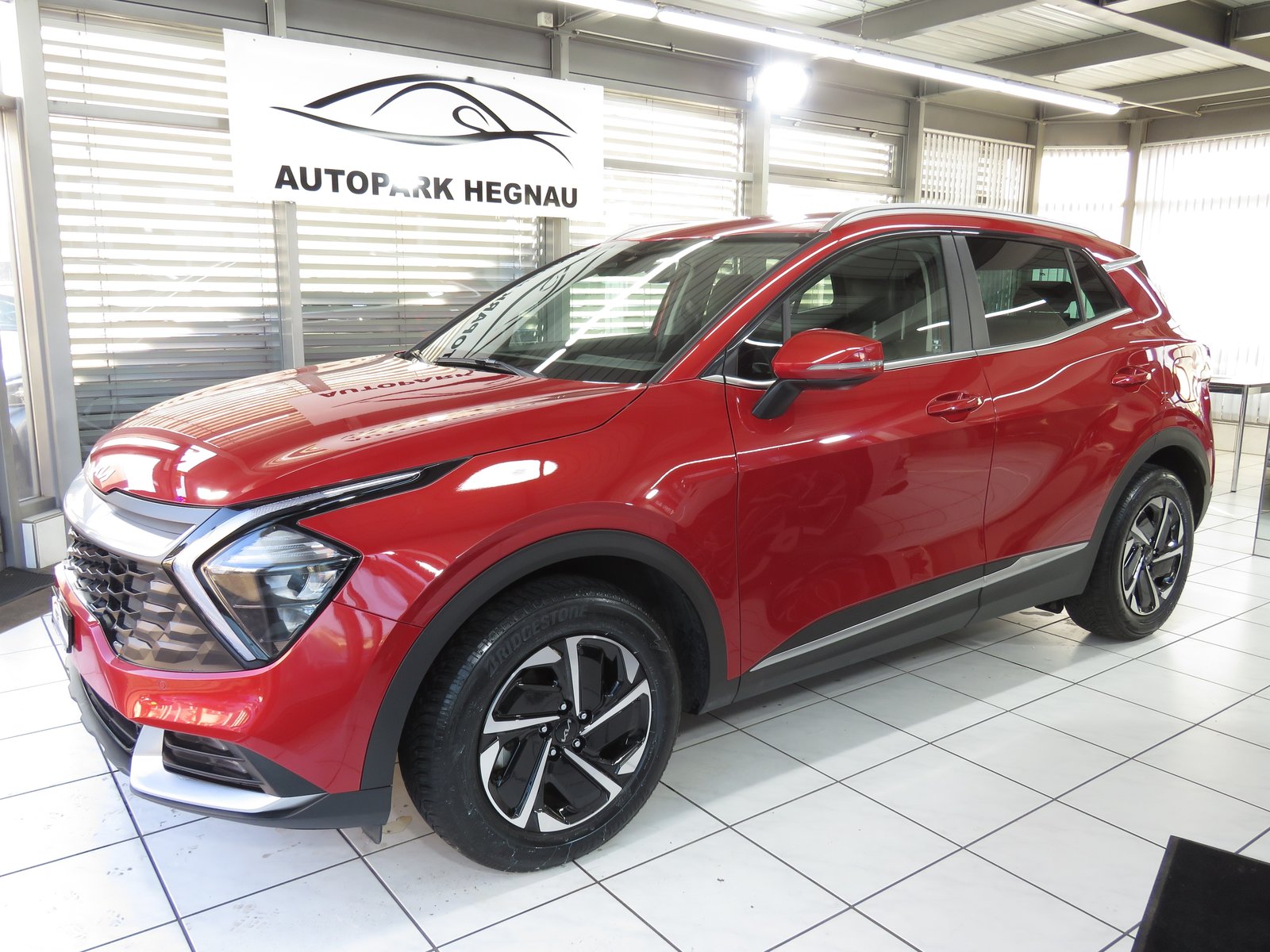 KIA Sportage 1.6T-GDi HEV Power Edition 4x4 Automat