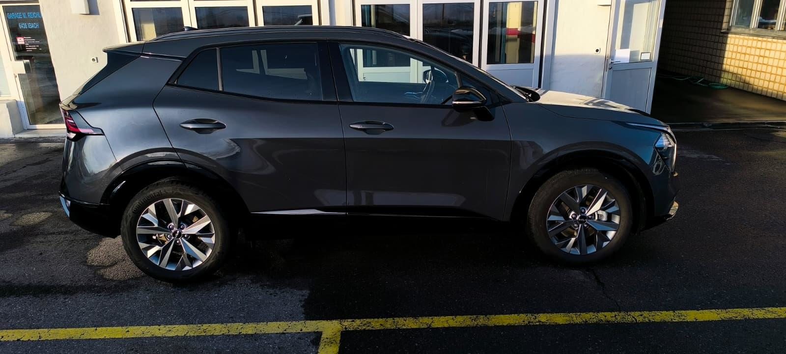 KIA Sportage 1.6 T-GDi Hybrid Power Edition, Full-Hybrid Petrol/Electric, Second hand / Used, Automatic - 4