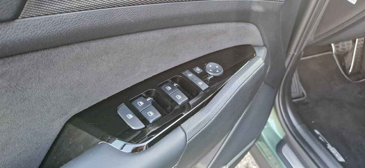 KIA Sportage 1.6 T-GDi PHEV GT-Line, Plug-in-Hybrid Benzina/Elettrica, Occasioni / Usate, Automatico - 4