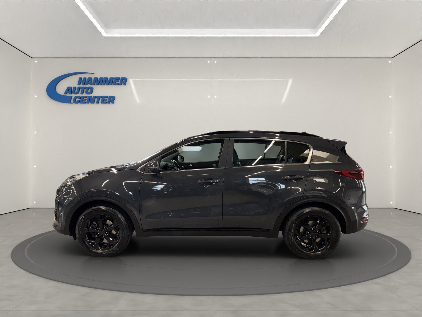 KIA Sportage 1.6 T-GDi Black Edition, Petrol, Second hand / Used, Automatic - 2