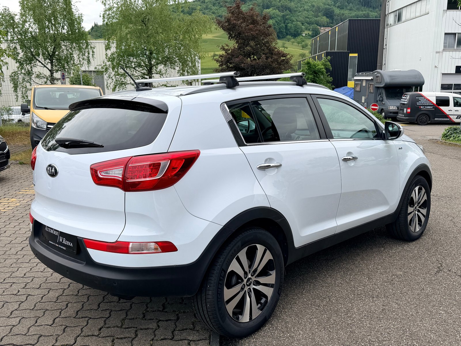KIA Sportage 2.0 Style 4WD, Petrol, Second hand / Used, Manual - 3