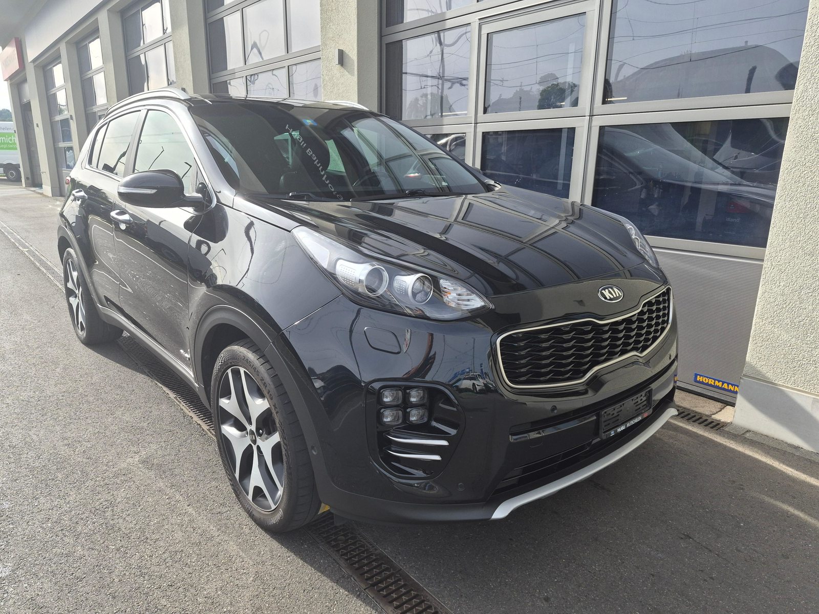 KIA Sportage 1.6 T-GDi Style GT-Line, Petrol, Second hand / Used, Automatic - 5