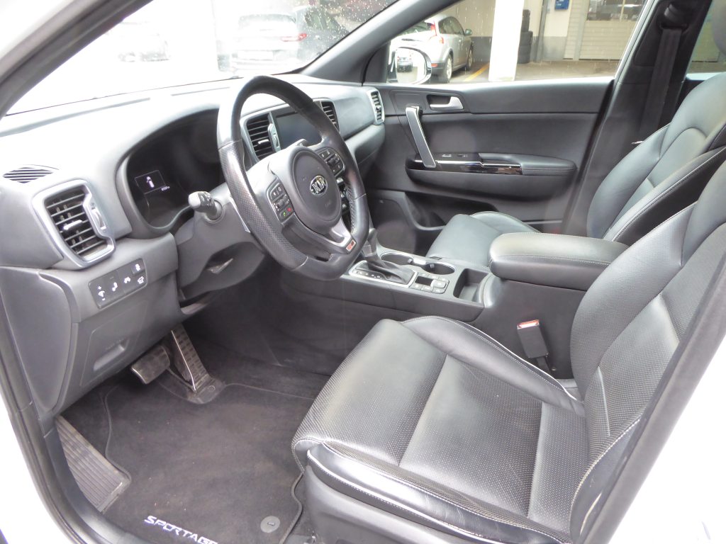 KIA SPORTAGE 2.0 CRDi Style GT-Line, Diesel, Occasion / Gebraucht, Automatik - 6