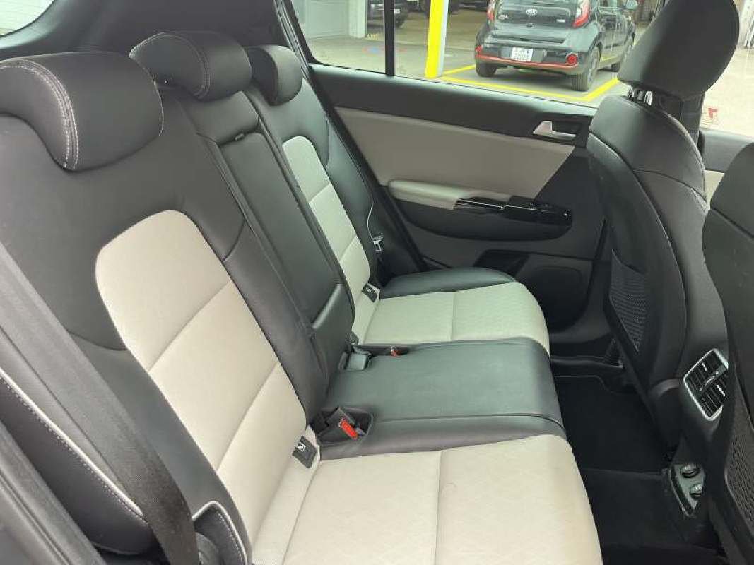 KIA Sportage 2.0 CRDi MHEV Style GT-Line, Hybride Leggero Diesel/Elettrica, Occasioni / Usate, Automatico - 6