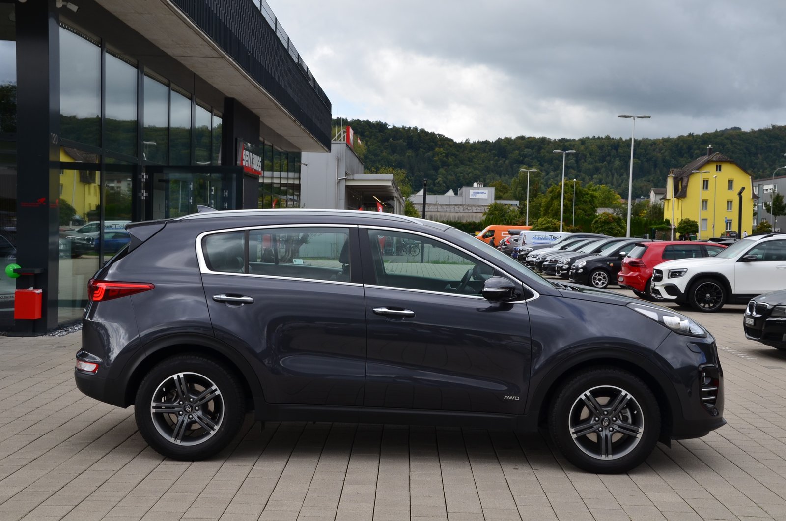 KIA Sportage 2.0CRDi Style GT Line 4WD Automat*Frisch ab MFK, Diesel, Second hand / Used, Automatic - 4