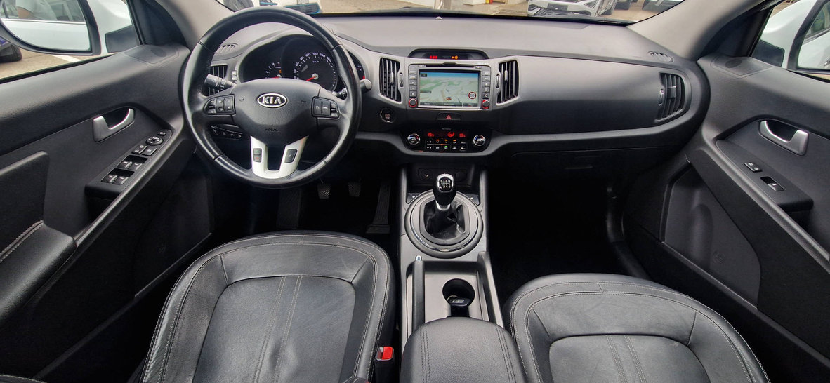 KIA Sportage 2.0 CRDi Style, Diesel, Occasion / Utilisé, Manuelle - 6