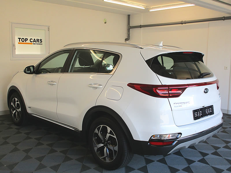 KIA Sportage 1.6CRDi Mild Hybrid Power 25 4WD Automat, Mild-Hybrid Diesel/Electric, Second hand / Used, Automatic - 2