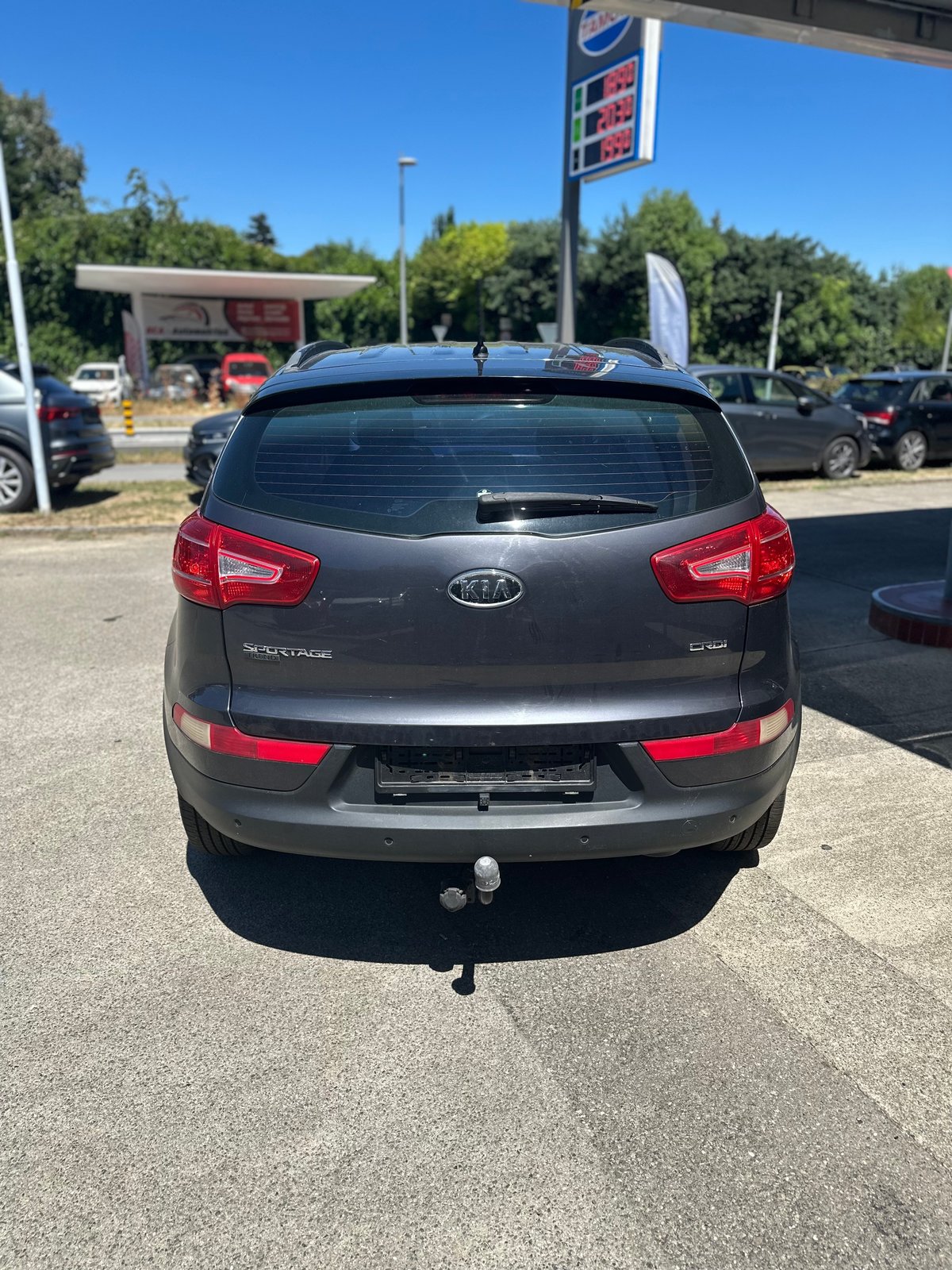 KIA Sportage 2.0 CRDi Style 4WD Automatic, Diesel, Occasion / Gebraucht, Automatik - 4