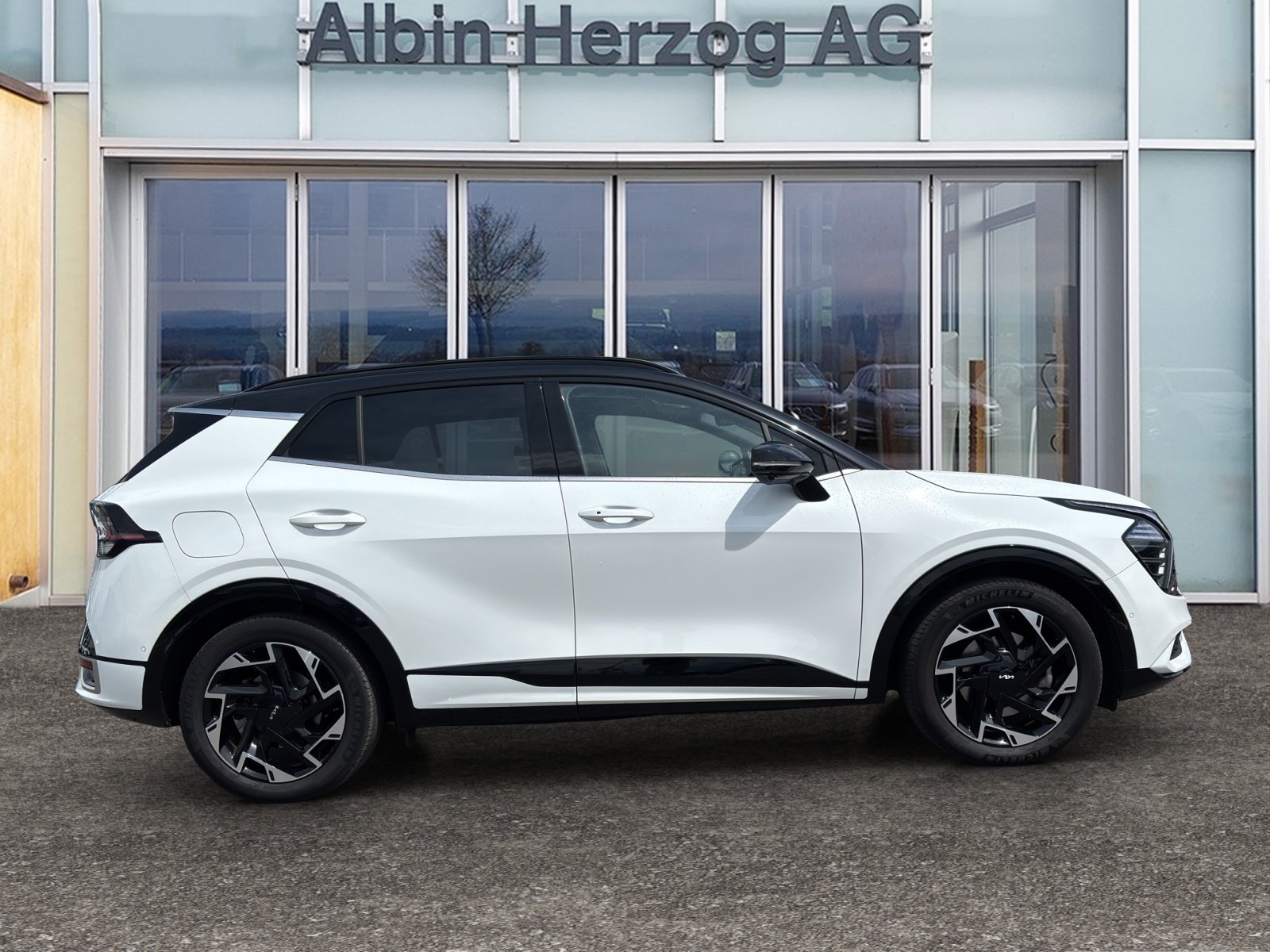 KIA Sportage 1.6 T-GDi PHEV GT-Line, Plug-in-Hybrid Petrol/Electric, Second hand / Used, Automatic - 5