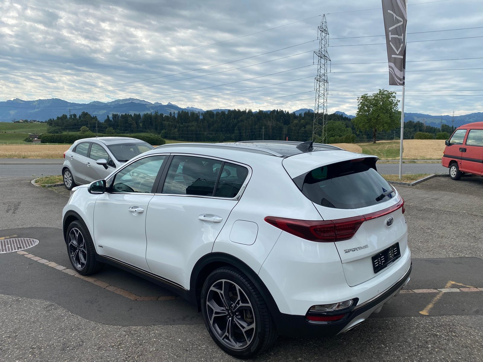 KIA Sportage 1.6 T-GDi Style GT-Line, Benzin, Occasion / Gebraucht, Automatik - 6