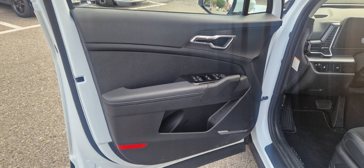 KIA Sportage 1.6 T-GDi Power Edition +, Mild-Hybrid Petrol/Electric, Second hand / Used, Automatic - 3