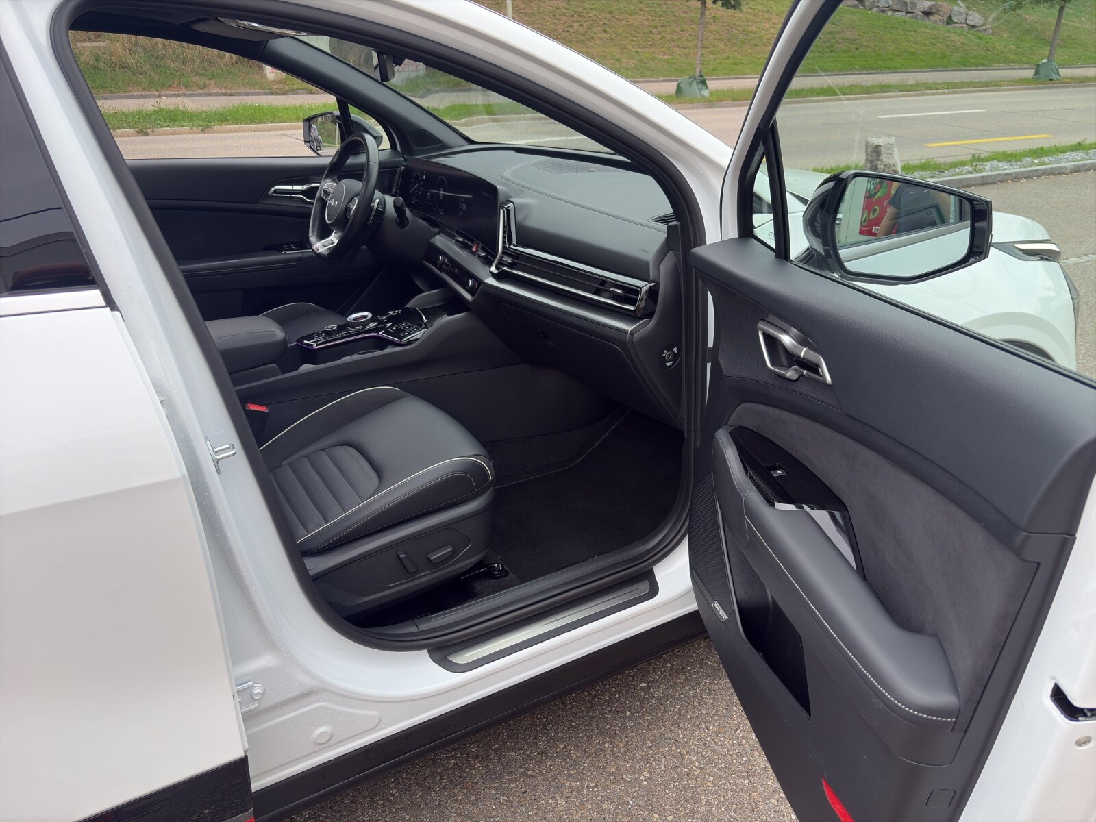 KIA Sportage 1.6 T-GDi GT-Line, Hybride Léger Essence/Électricité, Occasion / Utilisé, Automatique - 6