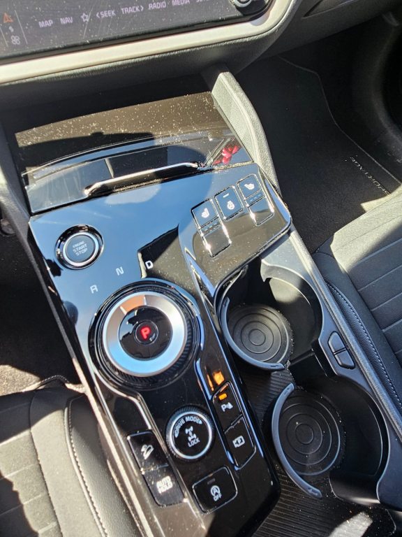 KIA SPORTAGE 1.6 T-GDi Power Edition, Mild-Hybrid Benzin/Elektro, Occasion / Gebraucht, Automatik - 7