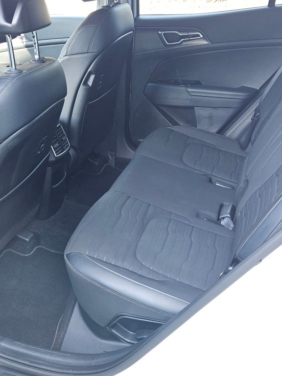 KIA SPORTAGE 1.6 T-GDi Power Edition, Mild-Hybrid Petrol/Electric, Second hand / Used, Automatic - 6