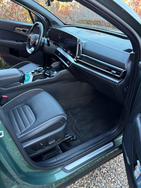 KIA SPORTAGE 1.6 T-GDi GT-Line, Mild-Hybrid Petrol/Electric, Second hand / Used, Automatic - 6