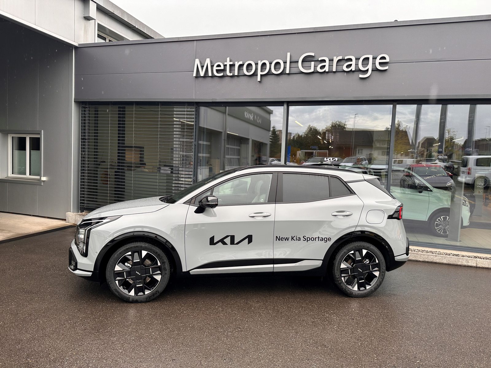 KIA Sportage 1.6 T-GDi GT-Line, Benzin, Vorführwagen, Automatik - 2
