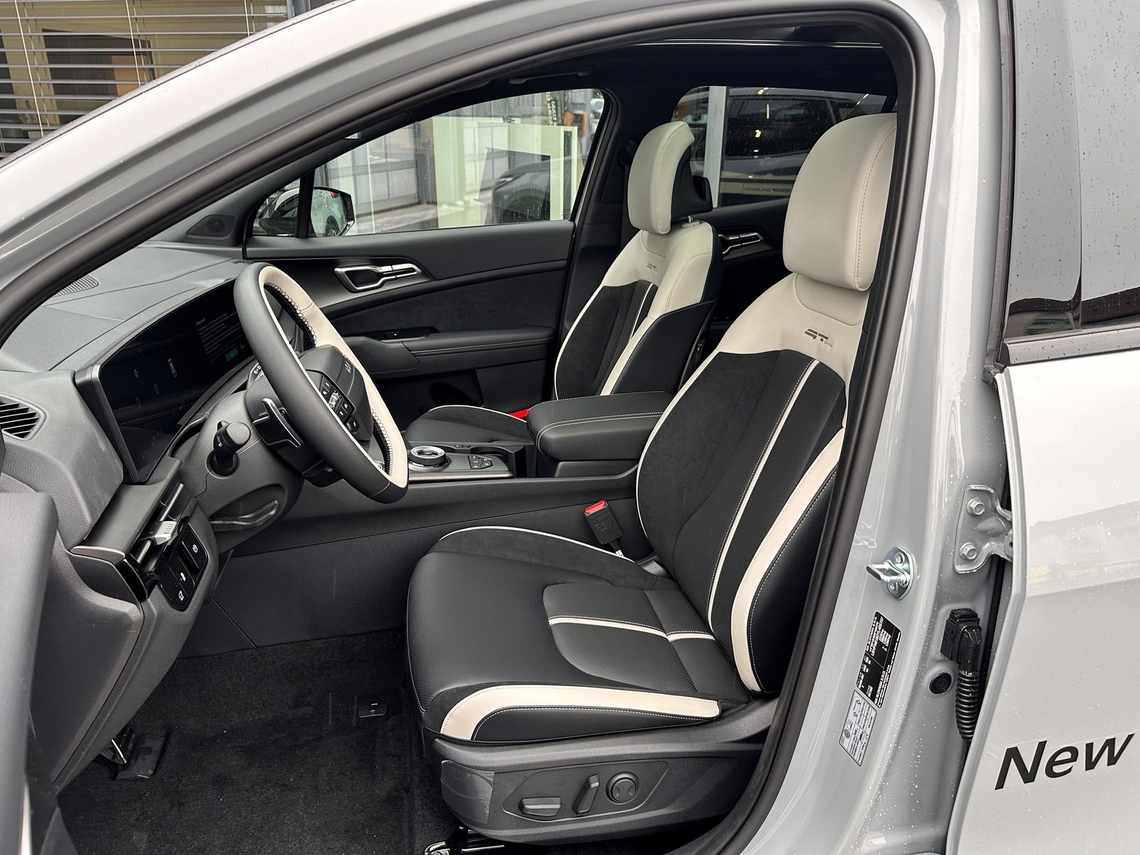 KIA Sportage 1.6 T-GDi GT-Line, Benzin, Vorführwagen, Automatik - 3