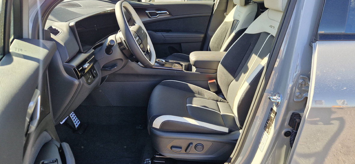KIA Sportage 1.6 T-GDi GT-Line *MY2026*, Petrol, Ex-demonstrator, Automatic - 6