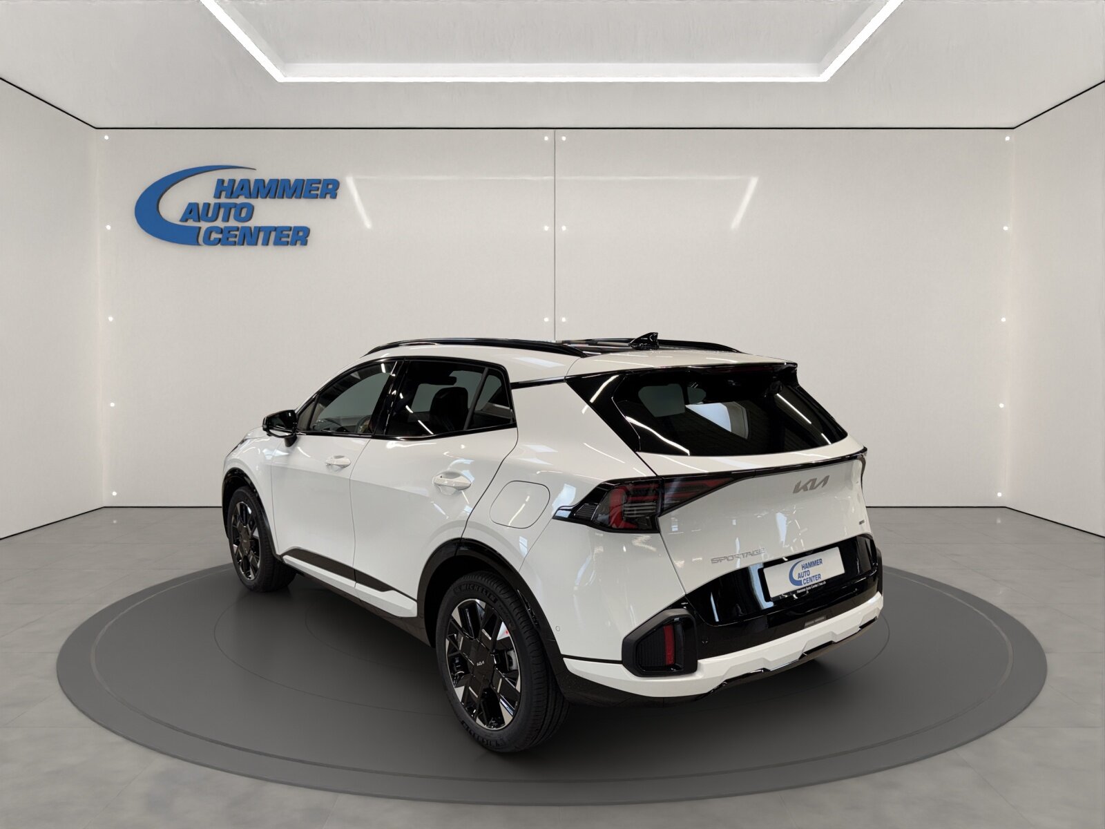 KIA Sportage 1.6 T-GDi Hybrid GT-Line, Full-Hybrid Petrol/Electric, Ex-demonstrator, Automatic - 3