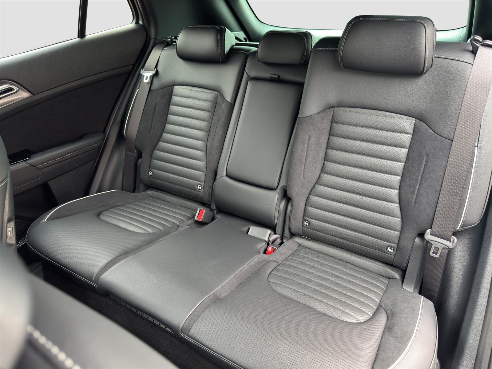 KIA Sportage 1.6 T-GDi Hybrid GT-Line, Hybride Intégral Essence/Électricité, Voiture nouvelle, Automatique - 6