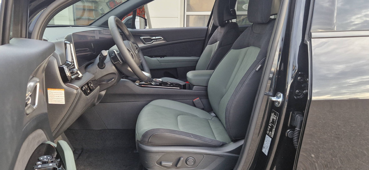 KIA Sportage 1.6 T-GDi PHEV Anniversary, Plug-in-Hybrid Benzin/Elektro, Occasion / Gebraucht, Automat - 4