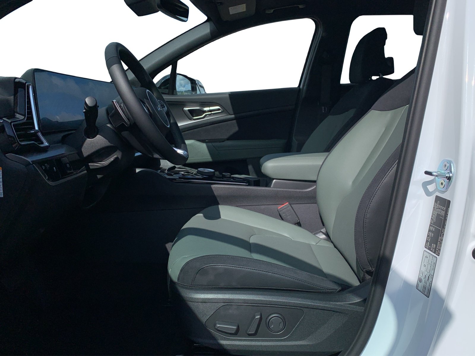 KIA Sportage 1.6 T-GDi Power Edition, Mild-Hybrid Petrol/Electric, Ex-demonstrator, Automatic - 5