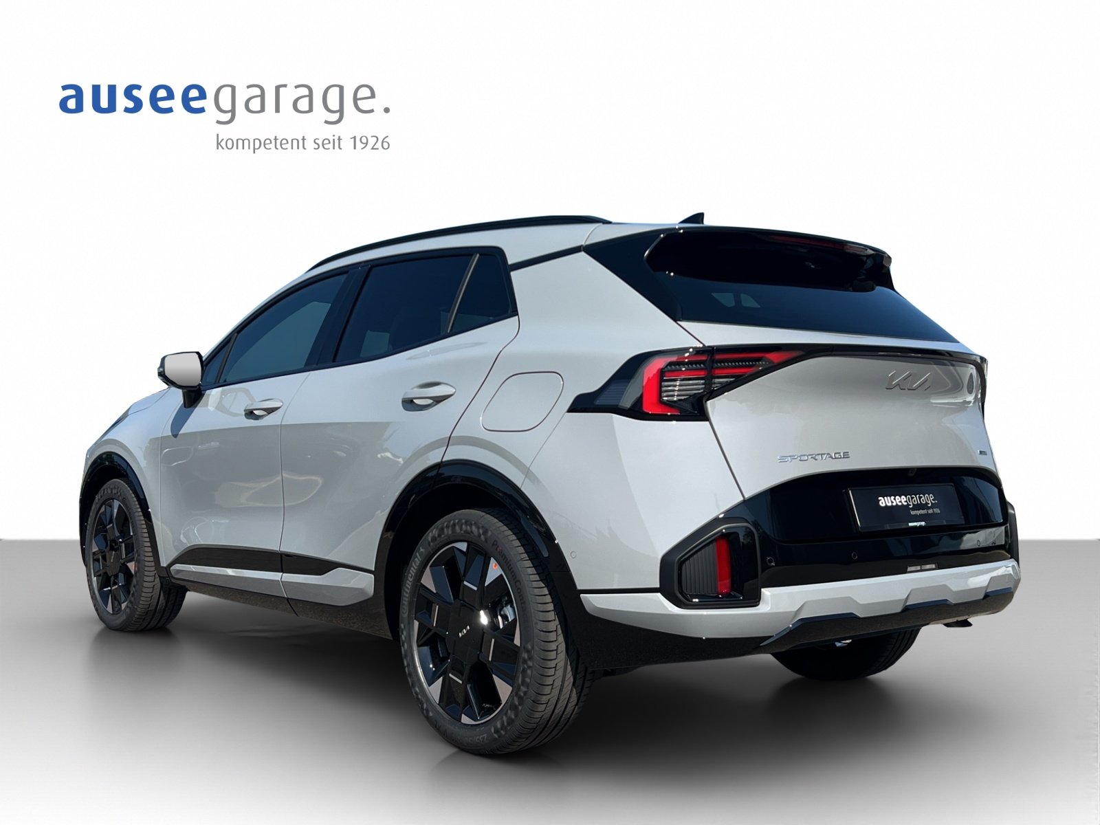 KIA Sportage 1.6 T-GDi GT-Line, Mild-Hybrid Petrol/Electric, Ex-demonstrator, Automatic - 4