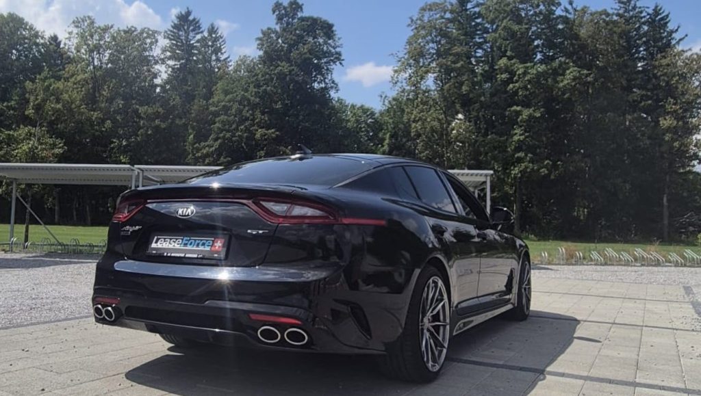 KIA STINGER 3.3 T-GDi, Benzina, Occasioni / Usate, Automatico - 2