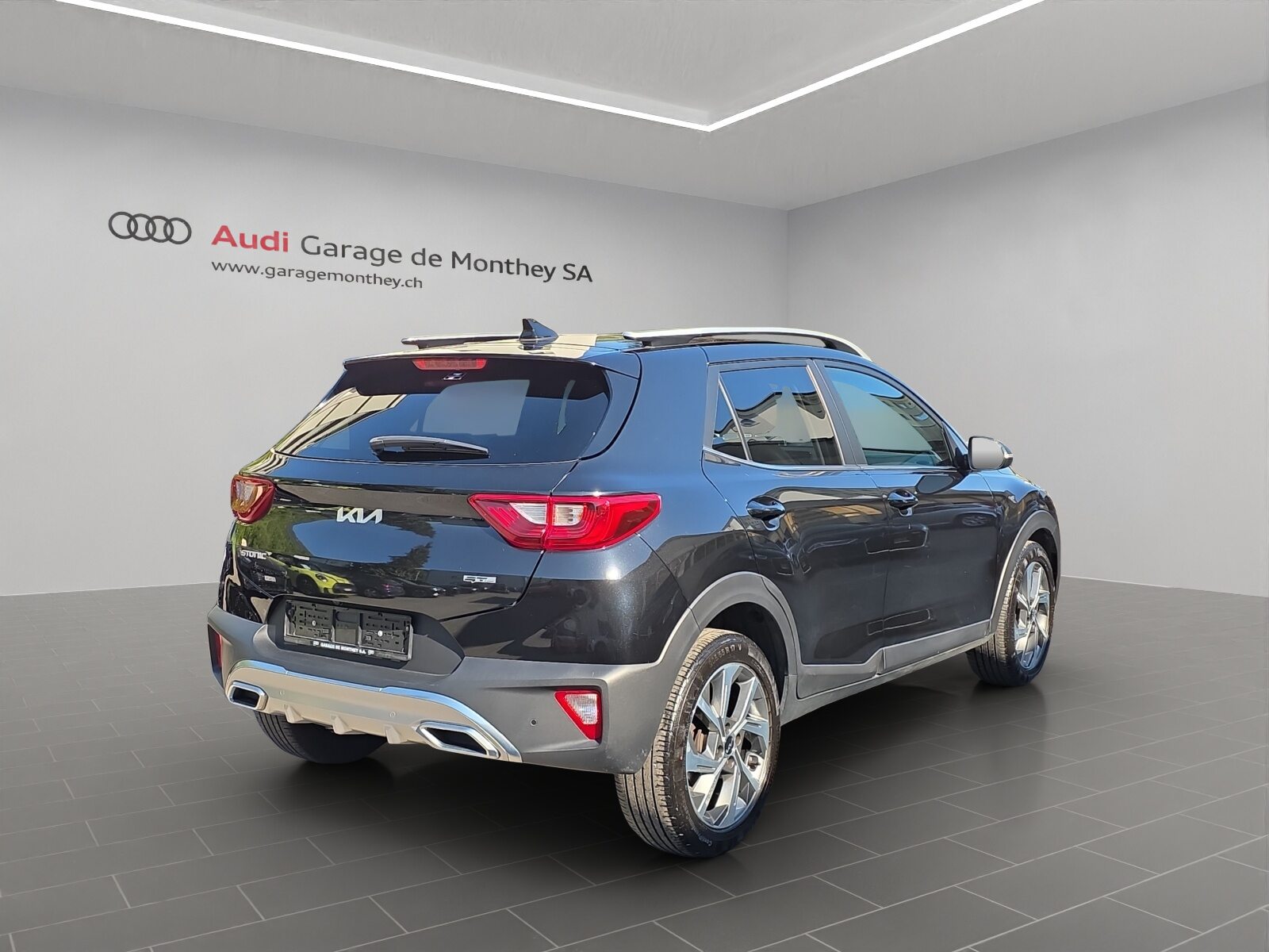 KIA Stonic 1.0 T-GDI MHEVGT-L, Benzin, Occasion / Gebraucht, Automatik - 4