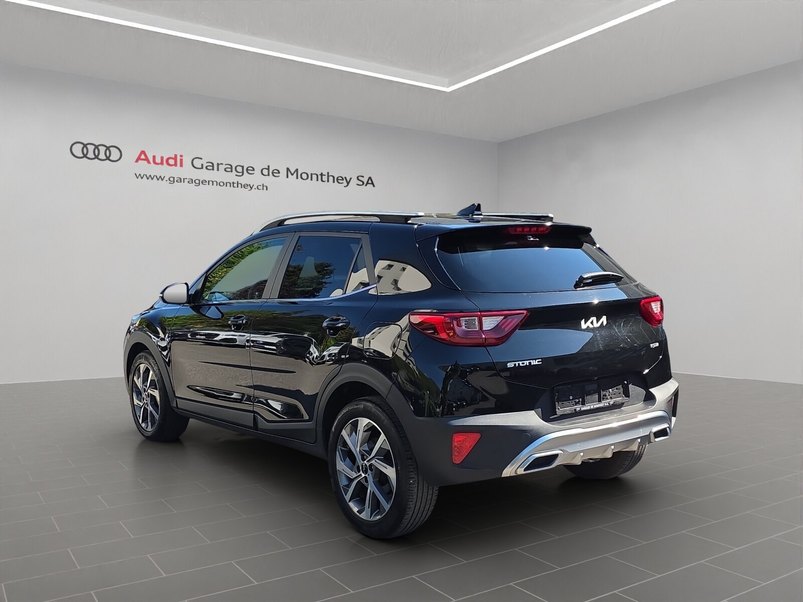 KIA Stonic 1.0 T-GDI MHEVGT-L, Benzin, Occasion / Gebraucht, Automatik - 6