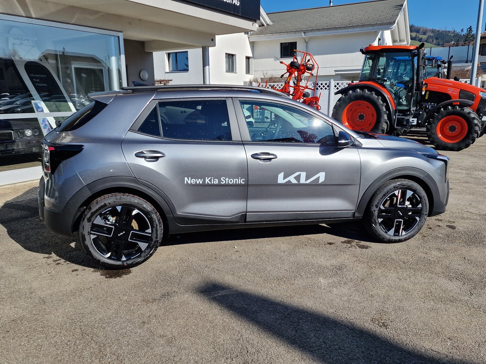 KIA Stonic 1.0 T-GD MHEV GT-Line DCT, Benzina, Auto nuove, Automatico - 2