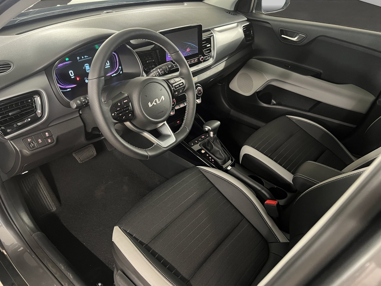 KIA Stonic 1.0 T Power Edition 30, Essence, Voiture nouvelle, Automatique - 6