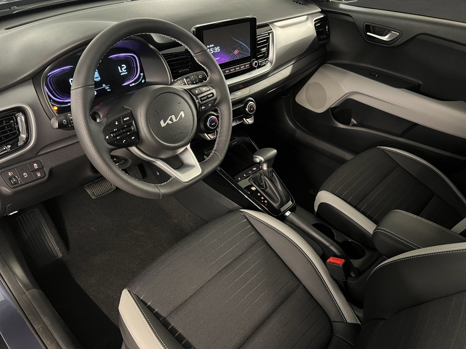 KIA Stonic 1.0 T Power Edition 30, Essence, Voiture nouvelle, Automatique - 6
