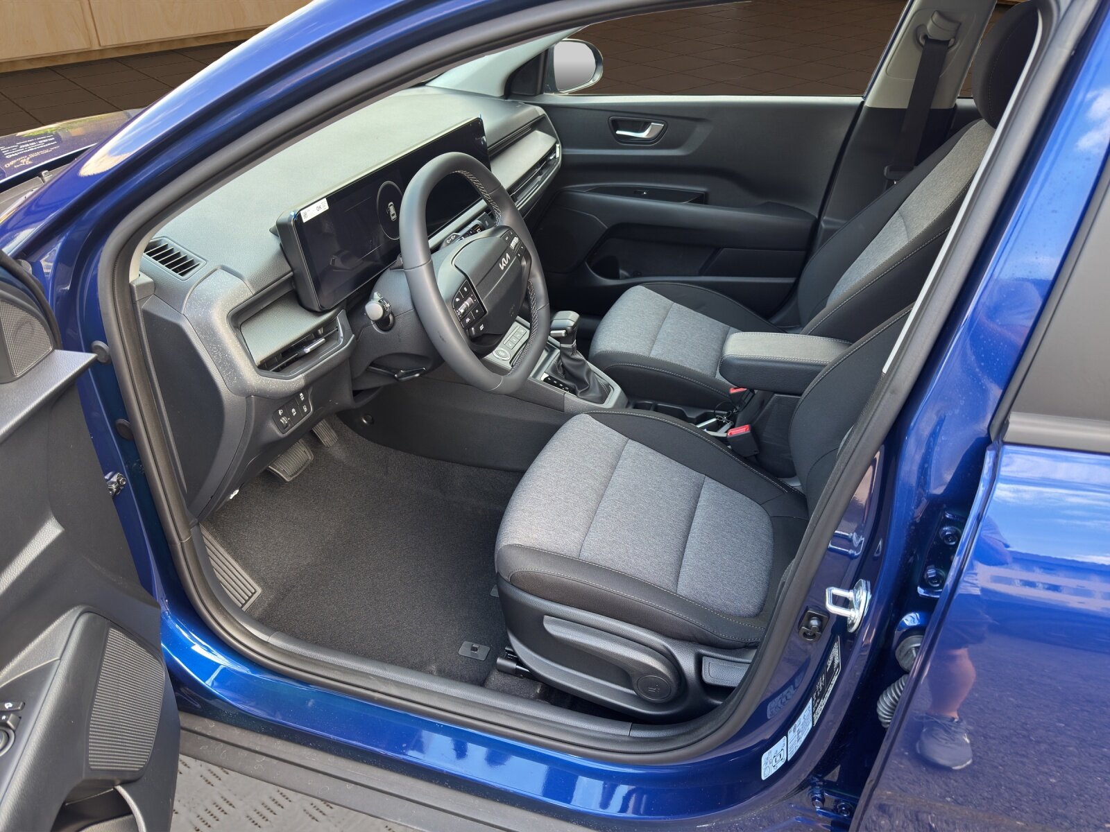 KIA Stonic 1.0 T-GDi MHEV Power, Mild-Hybrid Petrol/Electric, New car, Automatic - 7