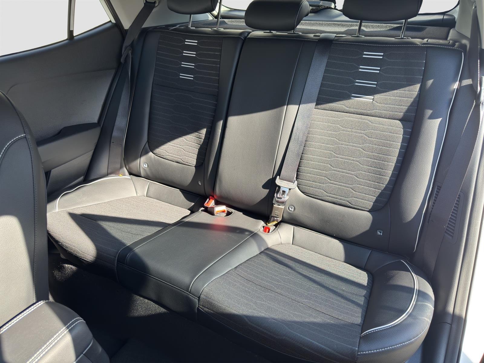 KIA Stonic 1.0 T-GDi MHEV GT-Line, Mild-Hybrid Benzin/Elektro, Occasion / Gebraucht, Automatik - 6