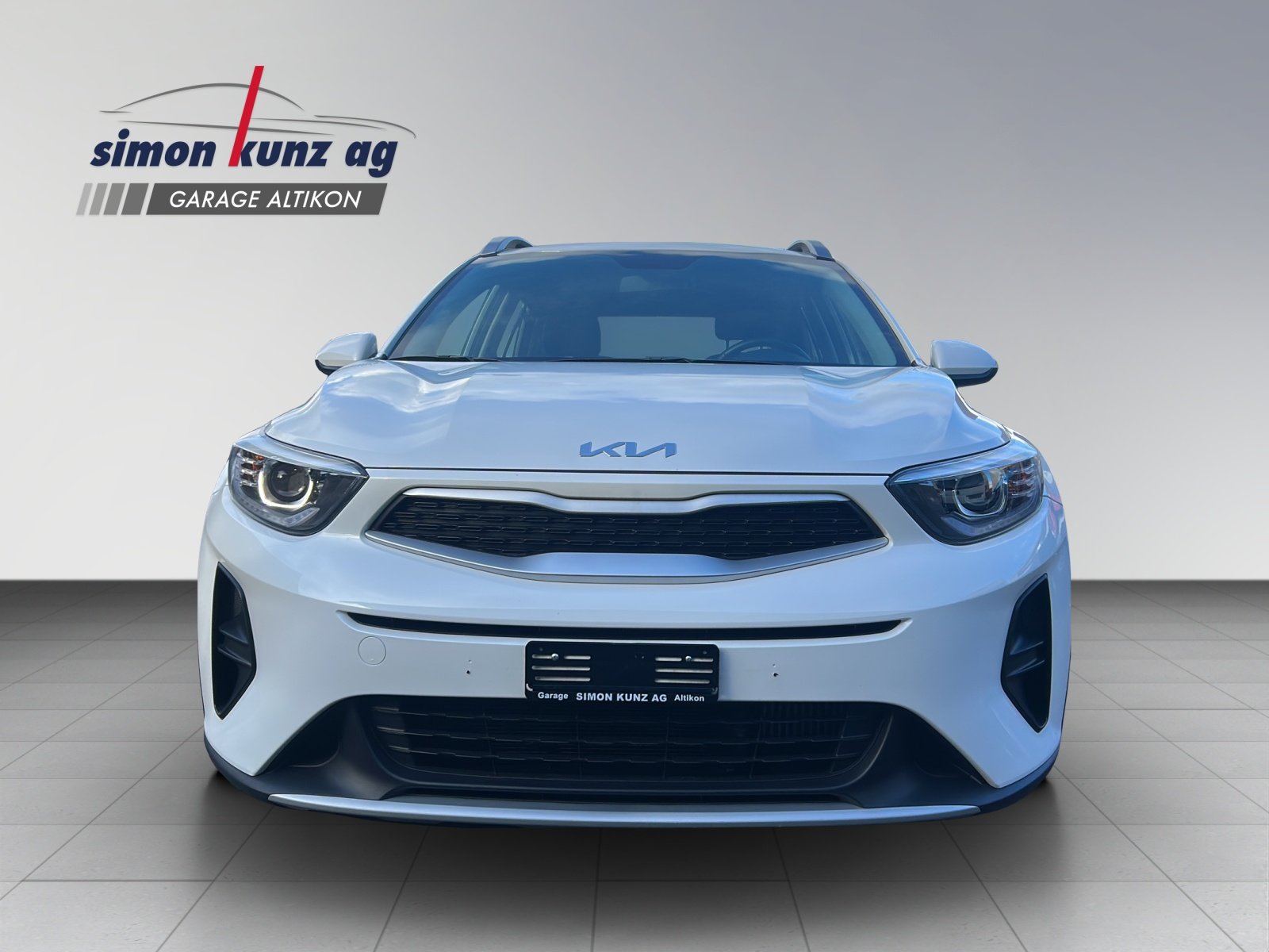 KIA Stonic 1.0 T-GDi Power Edition, Petrol, Second hand / Used, Automatic - 2