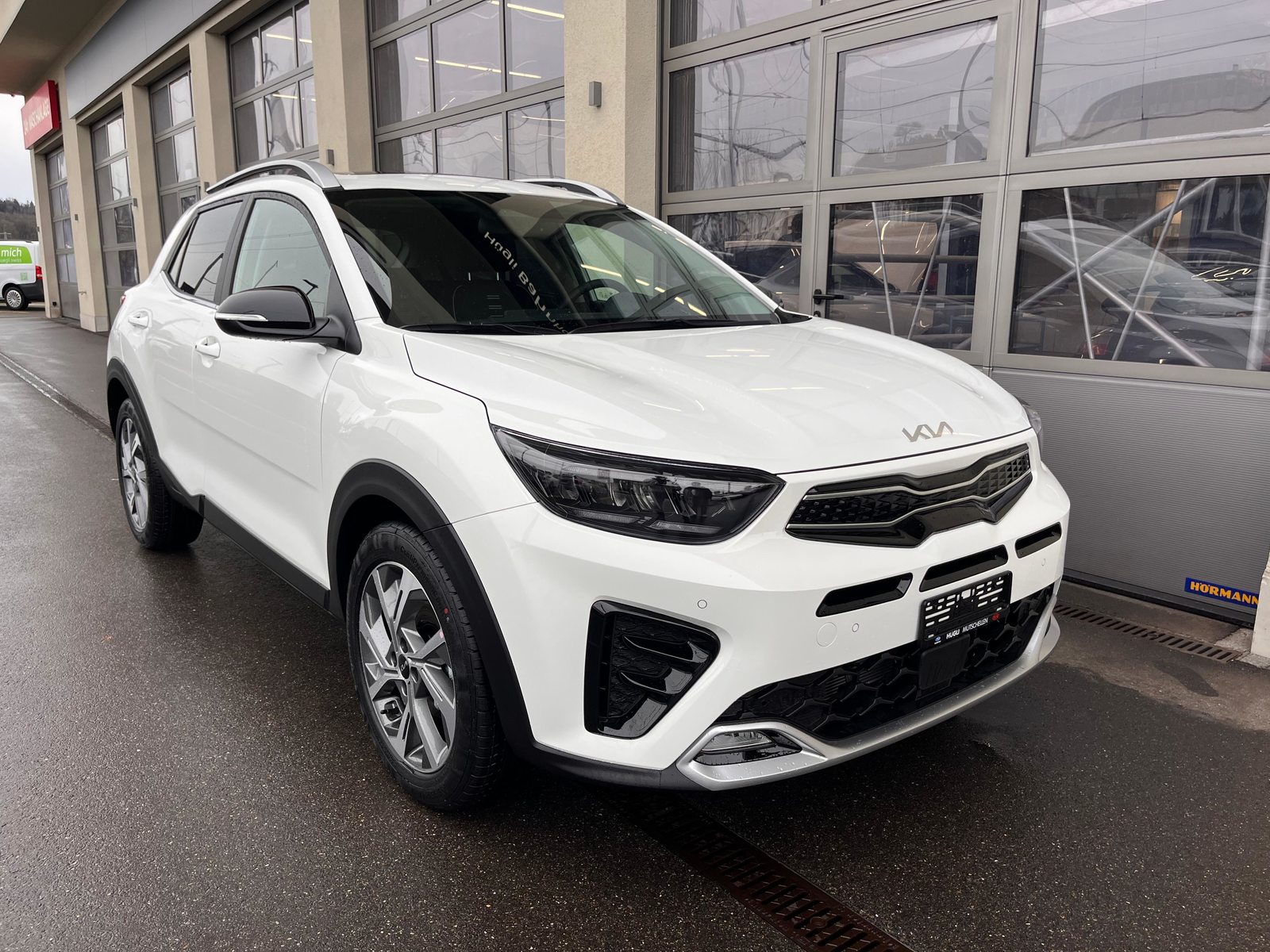 KIA Stonic 1.0 T-GDi MHEV GT-Line, Hybride Léger Essence/Électricité, Occasion / Utilisé, Automatique - 4