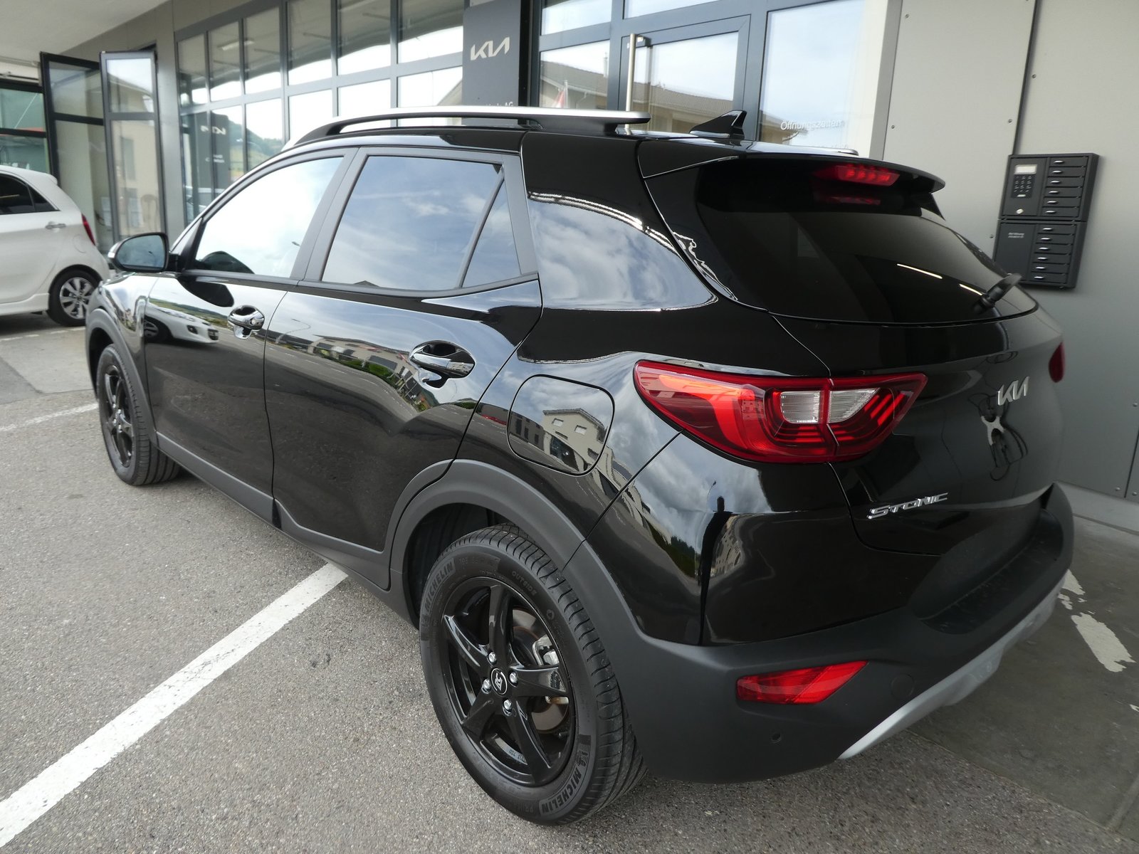 KIA Stonic 1.0 T-GDI MHEV Style iMT, Mild-Hybrid Benzin/Elektro, Occasion / Gebraucht, Handschaltung - 4