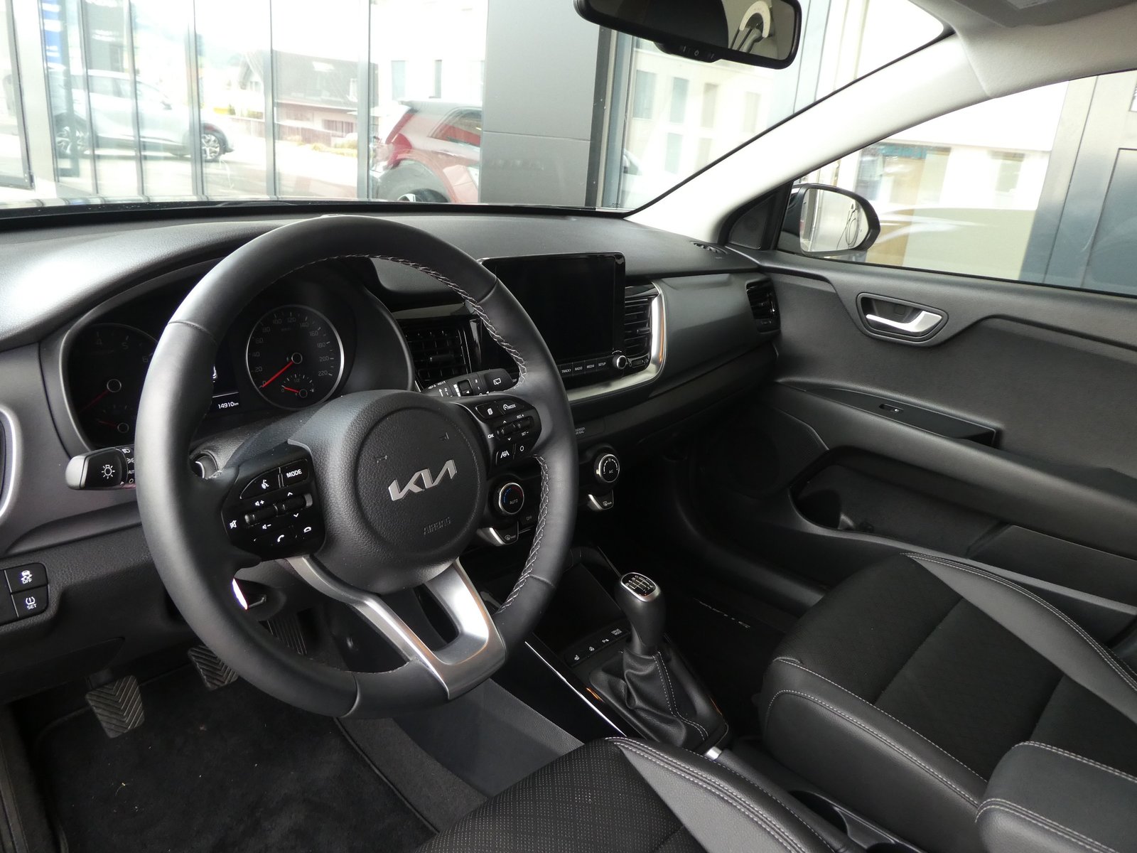 KIA Stonic 1.0 T-GDI MHEV Style iMT, Mild-Hybrid Benzin/Elektro, Occasion / Gebraucht, Handschaltung - 7