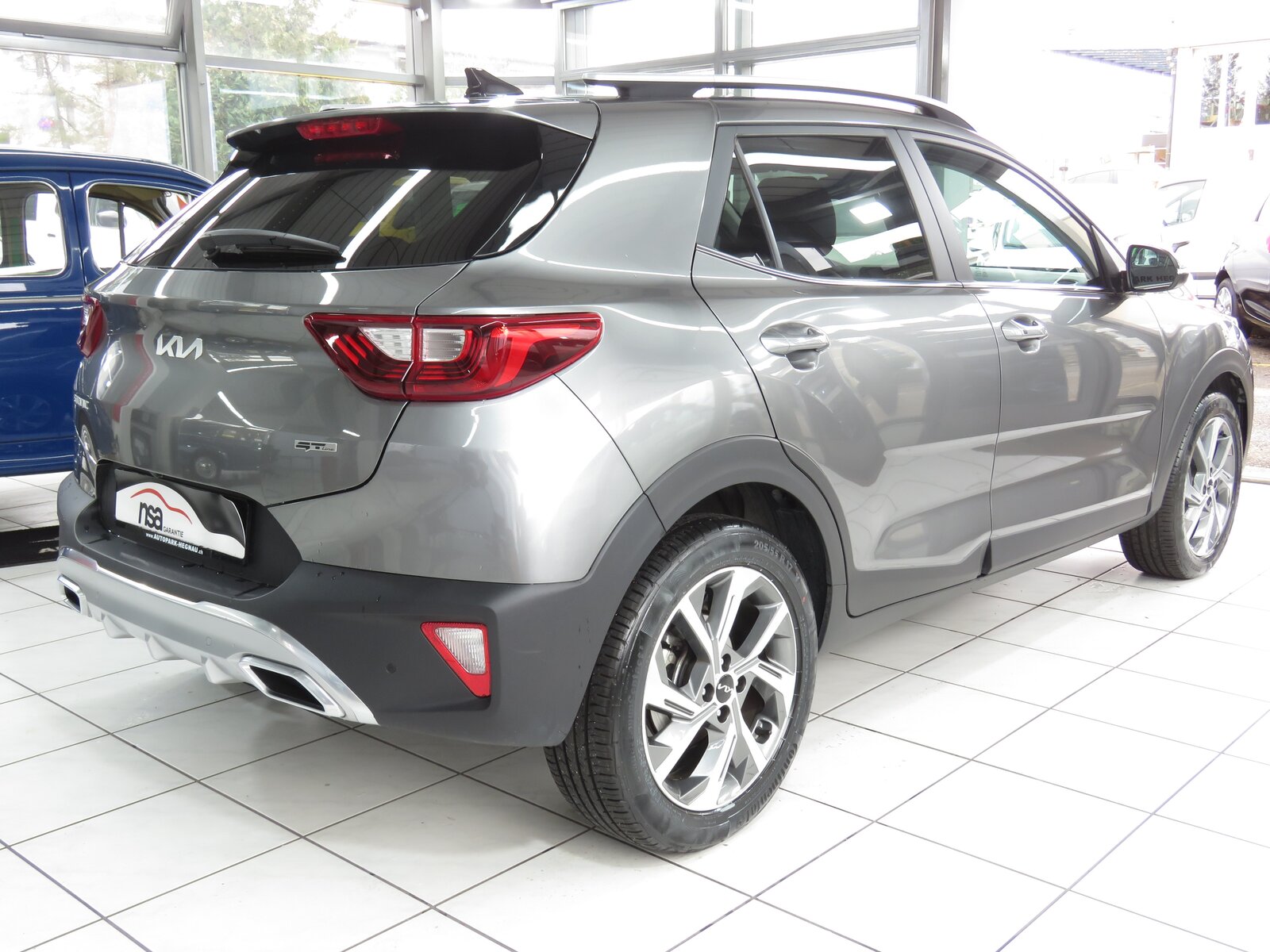 KIA Stonic 1.0 T-GDI MHEV GT-Line DCT, Mild-Hybrid Benzin/Elektro, Occasion / Gebraucht, Automatik - 4