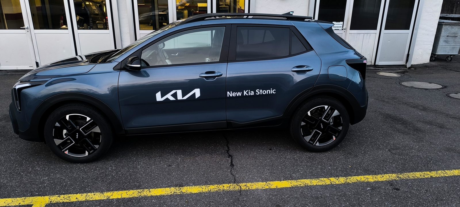 KIA Stonic 1.0 T-GDi MHEV GT-Line, Mild-Hybrid Benzin/Elektro, Neuwagen, Automat - 3