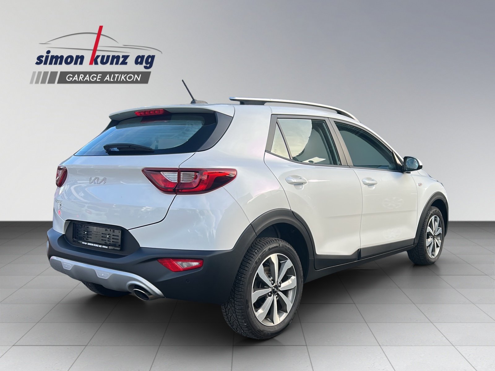 KIA Stonic 1.0 T-GDi Power Edition, Benzin, Occasion / Gebraucht, Automat - 5