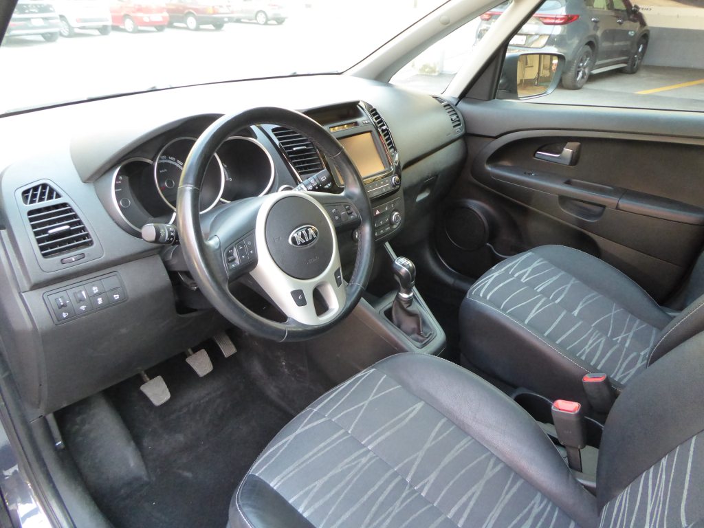KIA VENGA 1.6 CVVT Swiss Champion, Essence, Occasion / Utilisé, Manuelle - 6