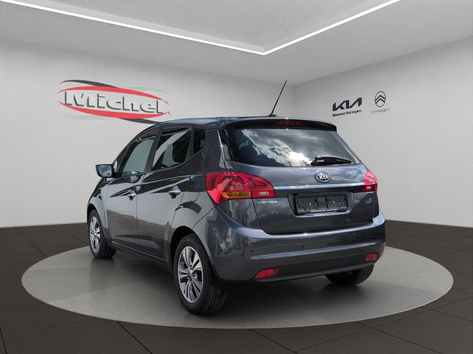 KIA Venga 1.6 CVVT Swiss Champion / inkl. Winterräder / Pan, Benzin, Occasion / Gebraucht, Automatik - 6