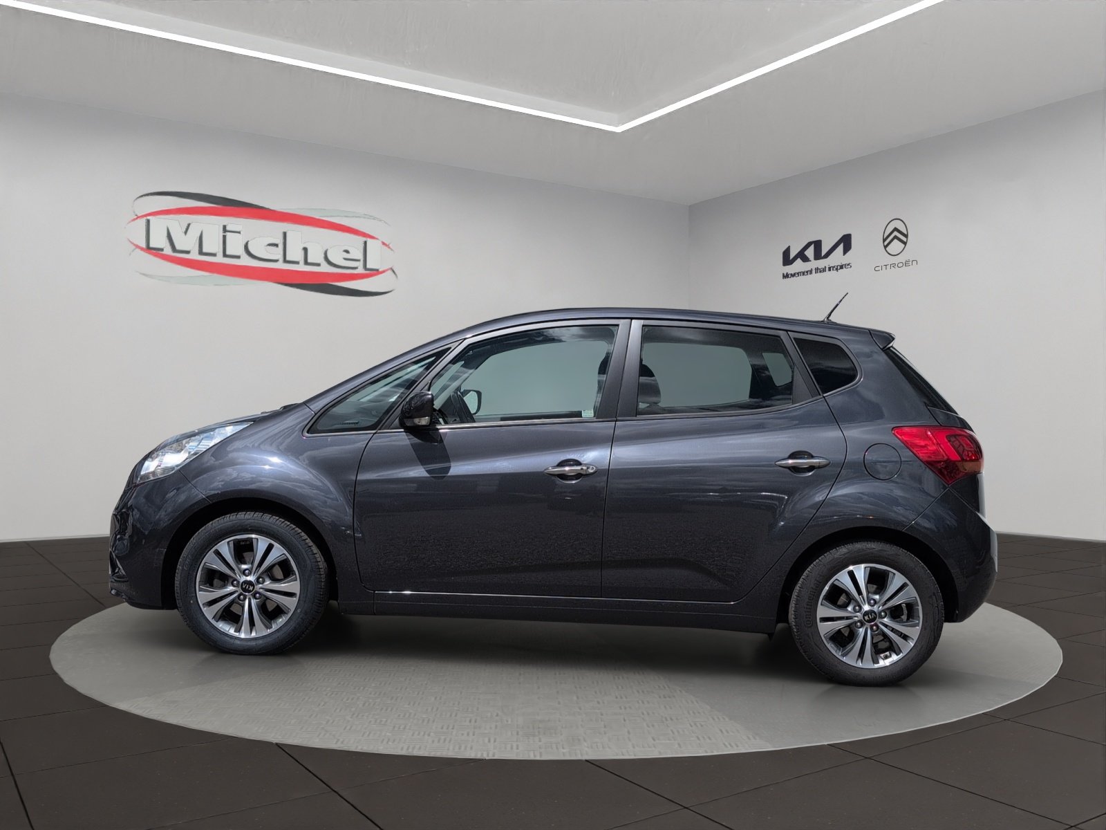KIA Venga 1.6 CVVT Swiss Champion / inkl. Winterräder / Pan, Benzin, Occasion / Gebraucht, Automatik - 7