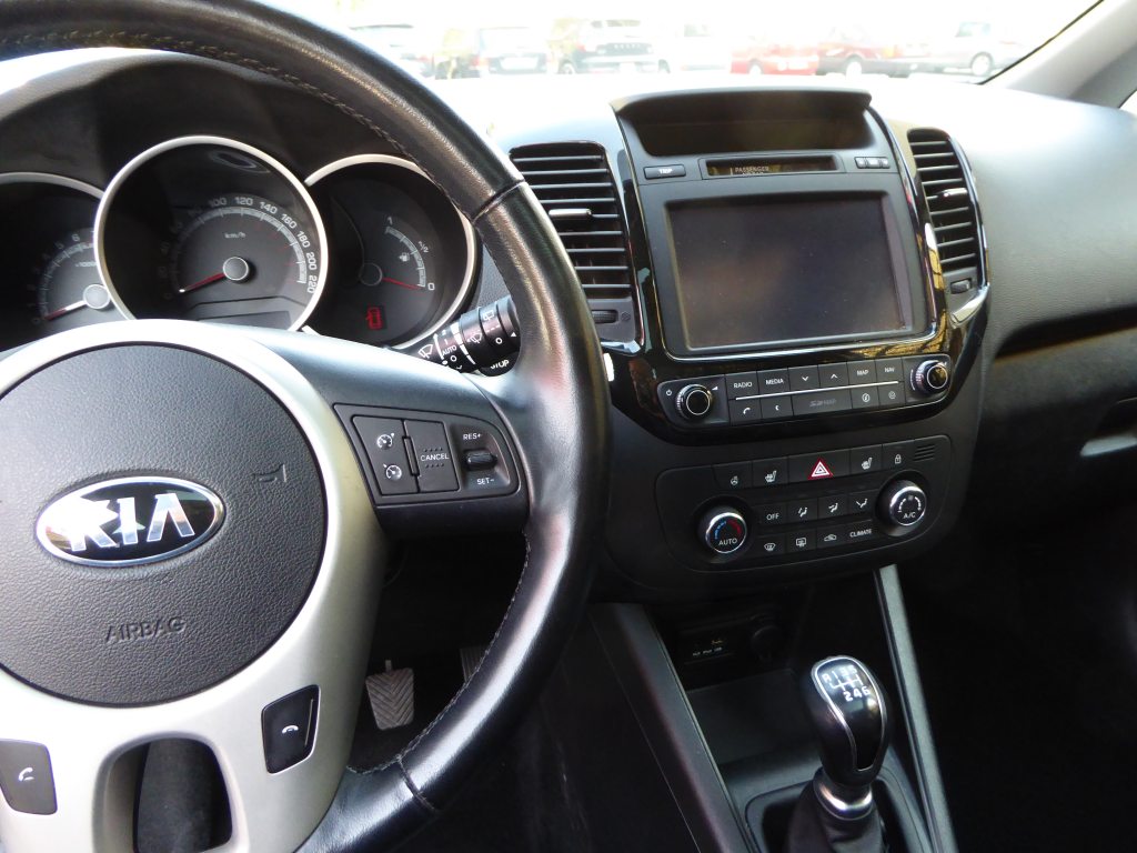 KIA VENGA 1.6 CVVT Swiss Champion, Essence, Occasion / Utilisé, Manuelle - 7
