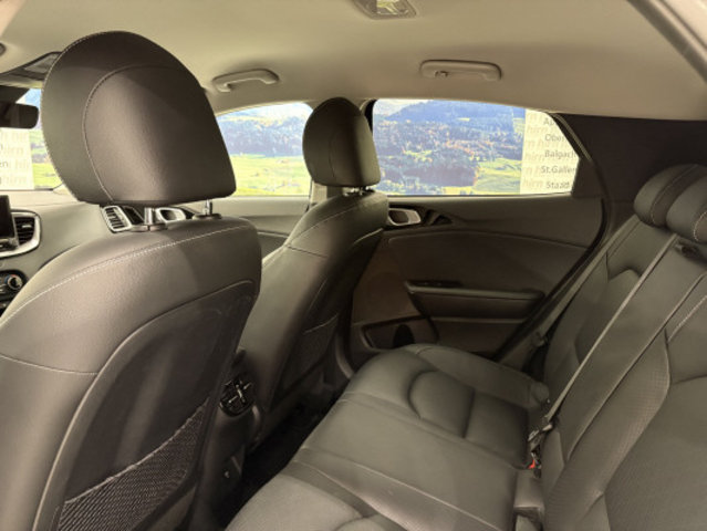 KIA Xceed 1.6 GDi PHEV Style, Hybride Intégral Essence/Électricité, Occasion / Utilisé, Automatique - 7