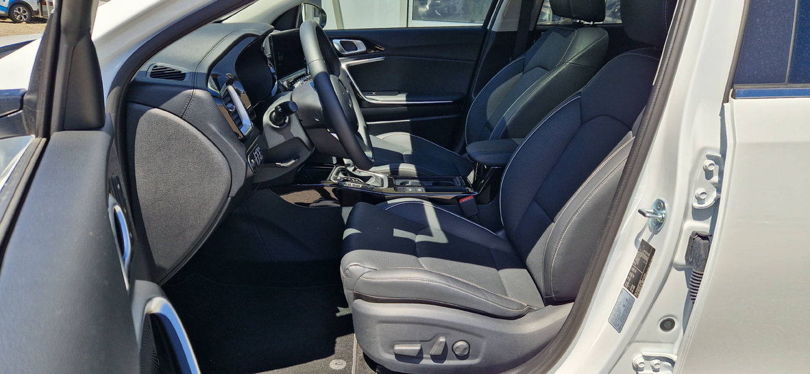 KIA XCeed 1.6 GDi Plug-in Hybrid Style, Plug-in-Hybrid Benzin/Elektro, Occasion / Gebraucht, Automat - 4