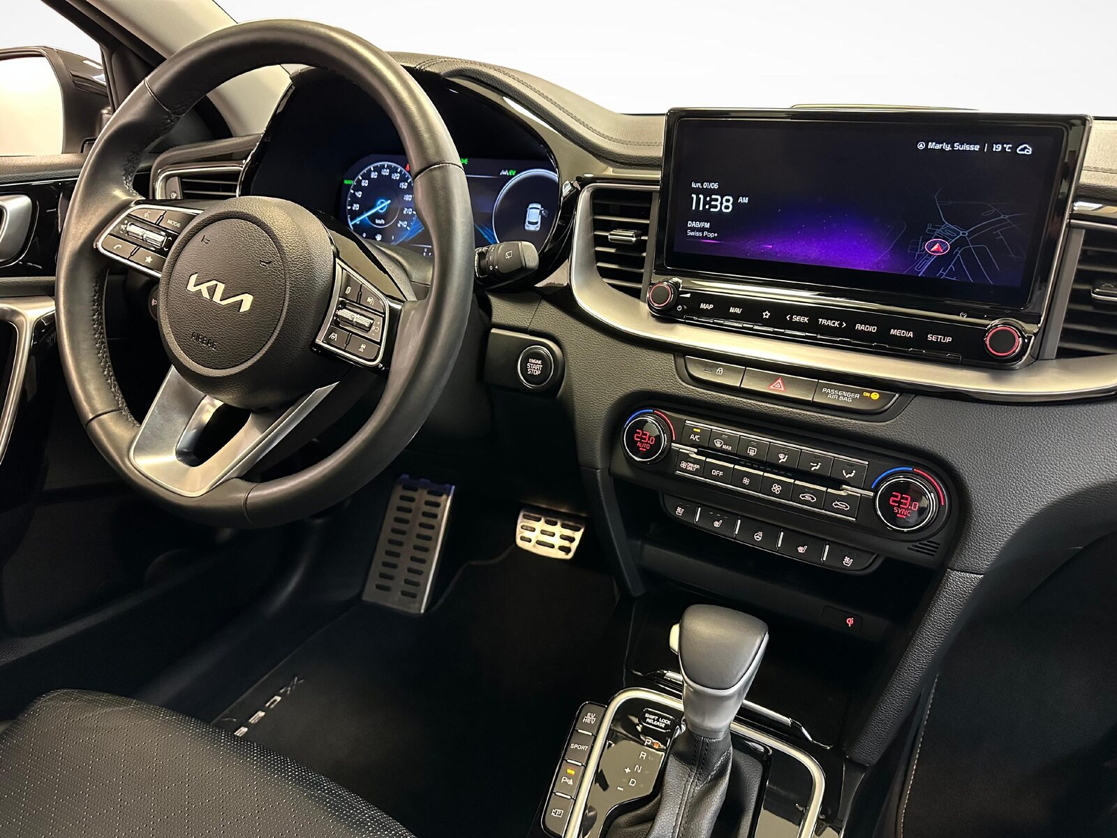 KIA XCeed 1.6 GDi Plug-in Hybrid Style, Plug-in-Hybrid Petrol/Electric, Second hand / Used, Automatic - 6